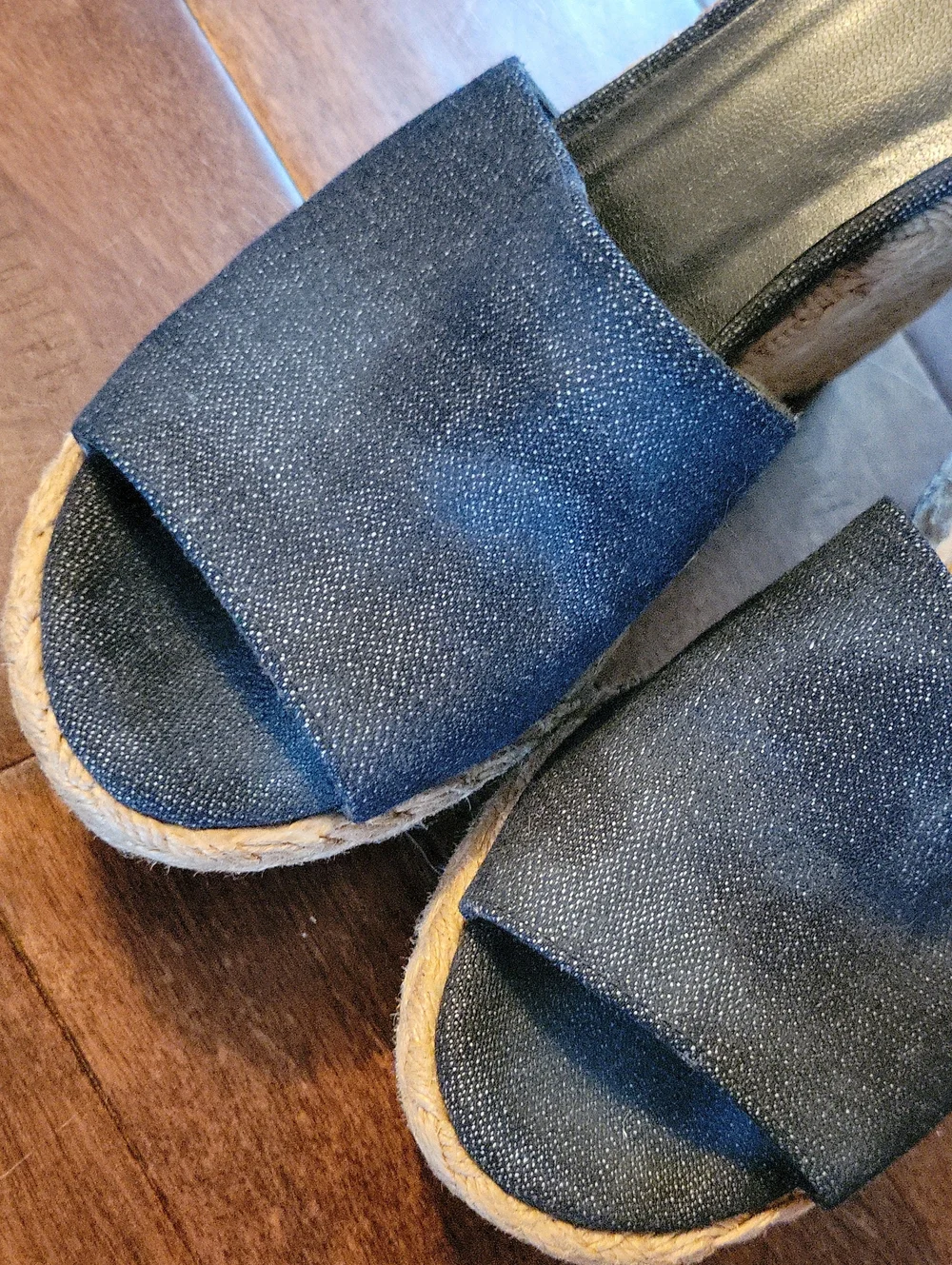 NWOT Stuart Weitzman Navy Espadrille Wedge Sandals with Ankle Strap Size 7